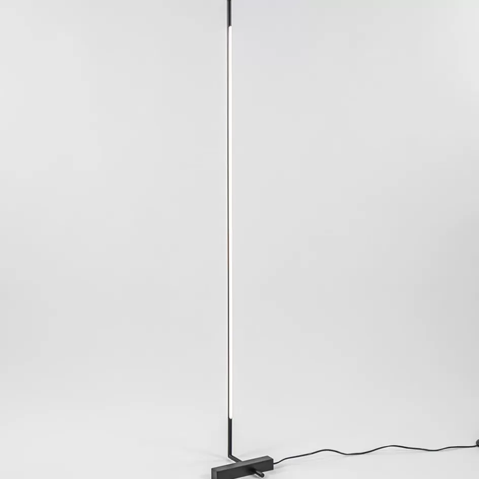 Vloerlampen | LED Vloerlampen>Straluma Moderne design vloerlamp zwart inclusief dimbaar LED