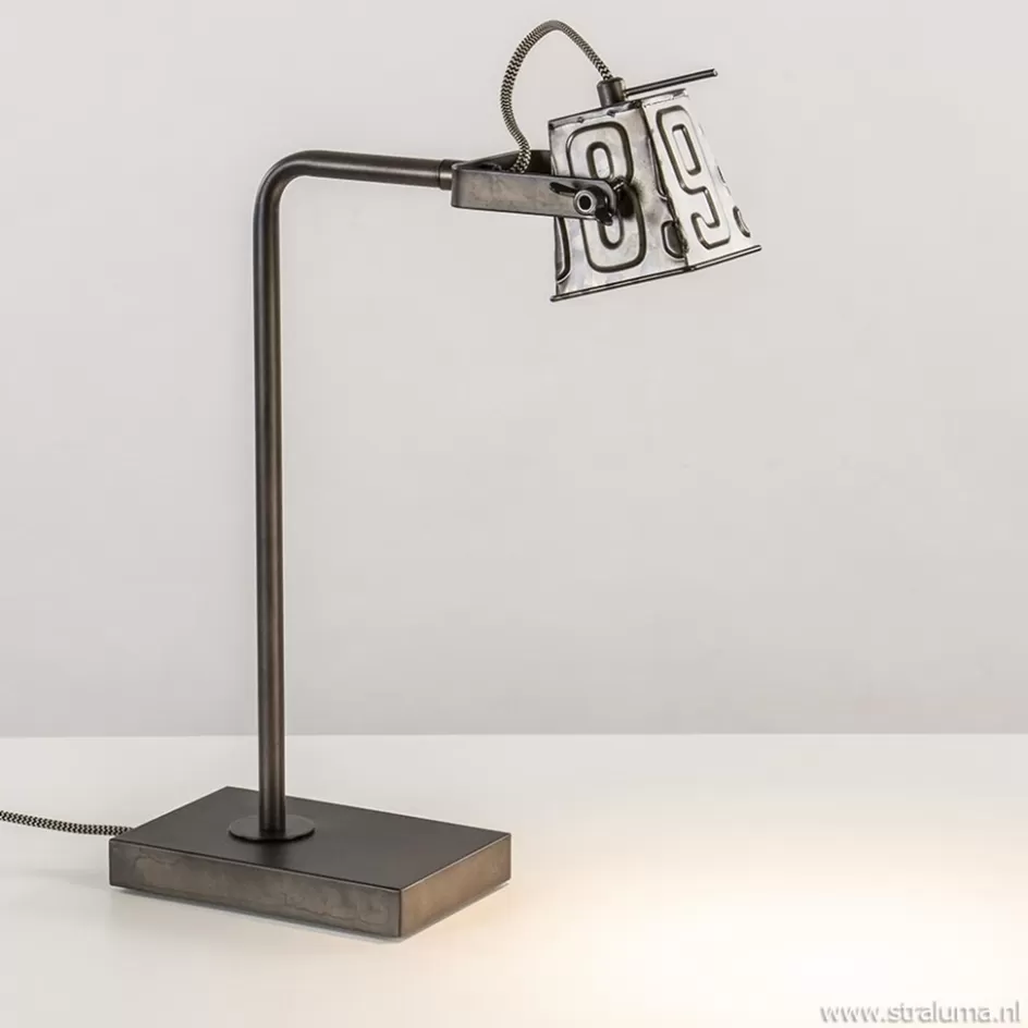 Bureaulampen | Leeslampen>Straluma Stoere industriele tafel/bureaulamp black steel